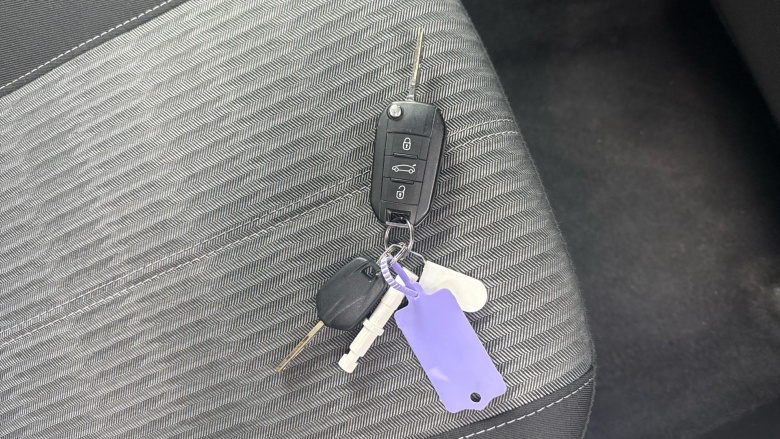 Vauxhall Corsa 1.2 SE 5dr Petrol Hatchback